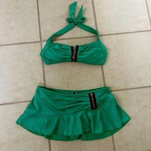 Kenneth Cole Reaction Green Skirt Bikini Set Size Small